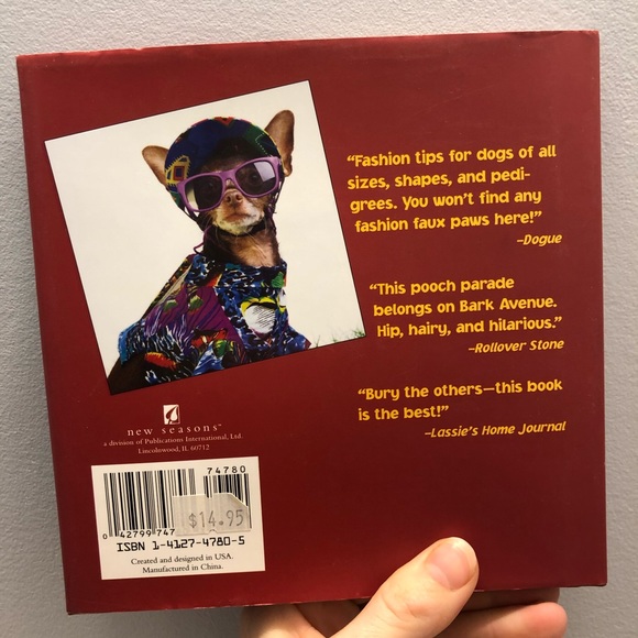 Cute Mini hardcover gift book, DOGS DRESSED UP - Picture 2 of 3